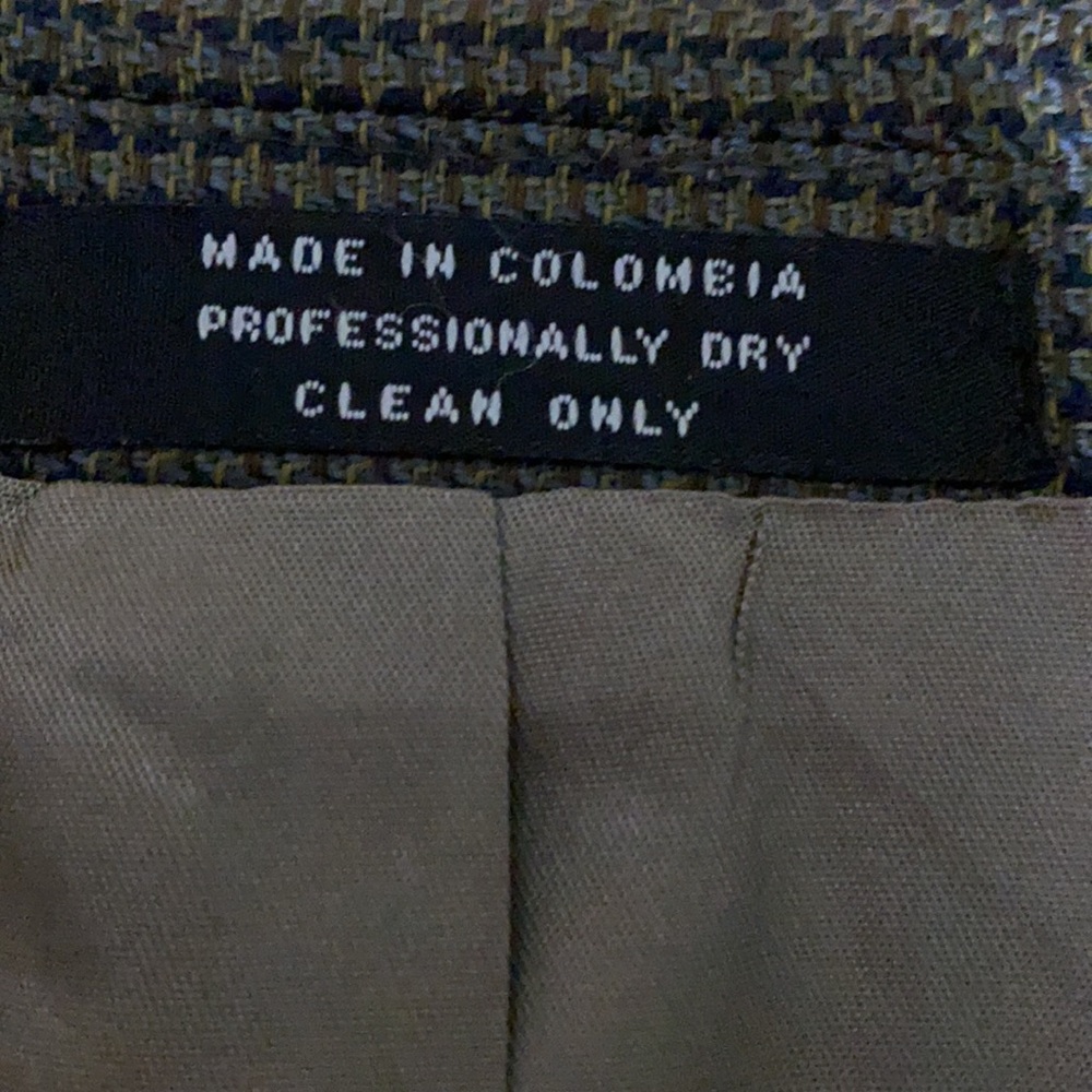 Handsome Three Button, Single Breasted, Houndstoo… - image 4